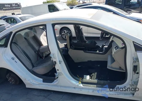 2018 Hyundai Sonata Se from USA, damaged, VIN 5NPE24AF2JH698741